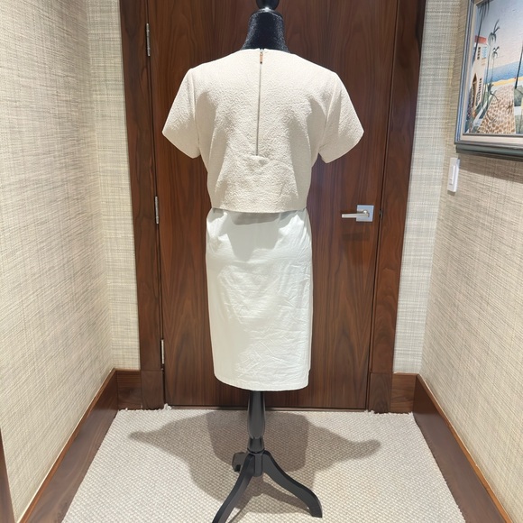 Cream Sheath Midi Dress with Crew Neck for Work